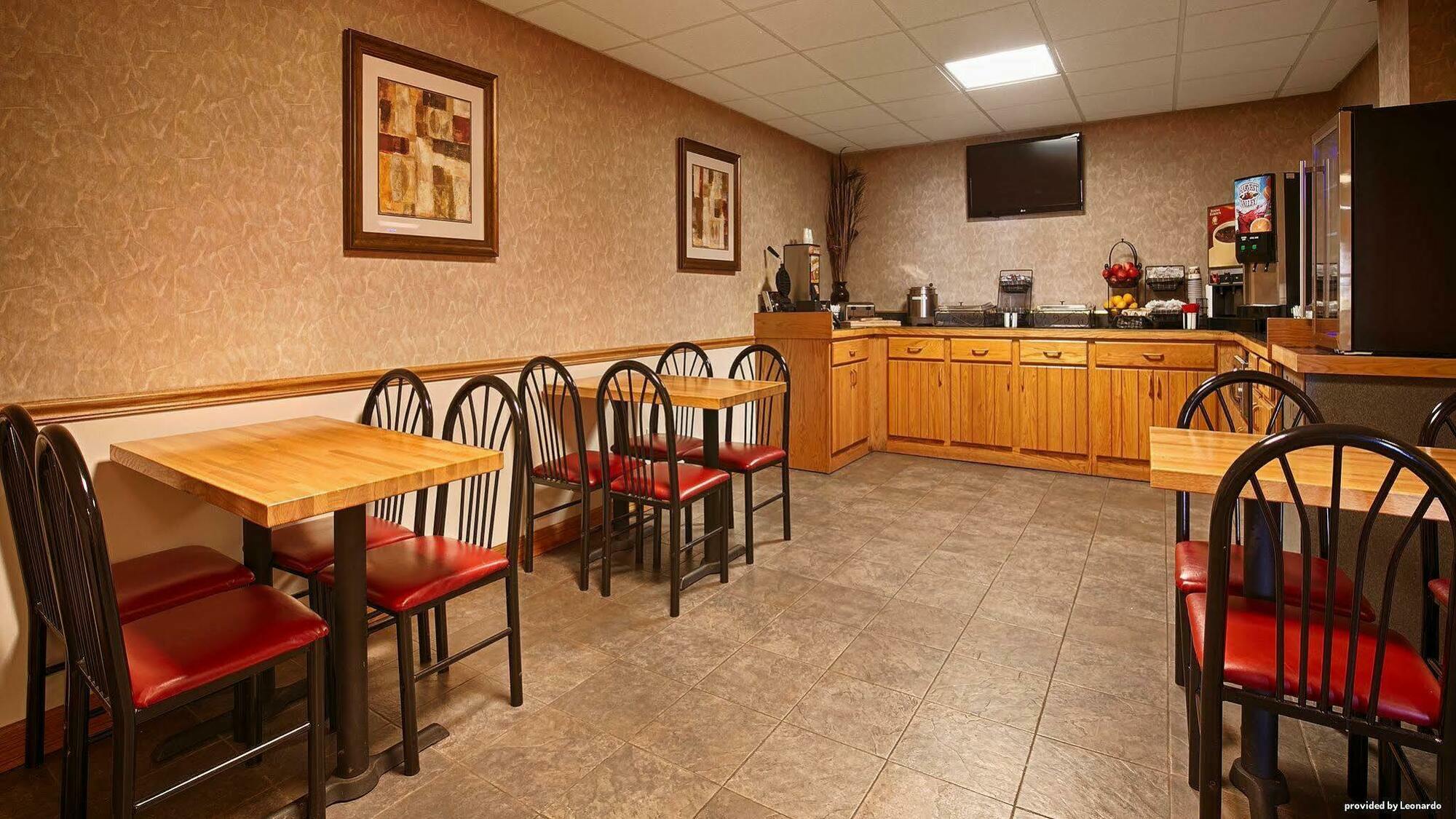 Best Western Of Alpena Buitenkant foto